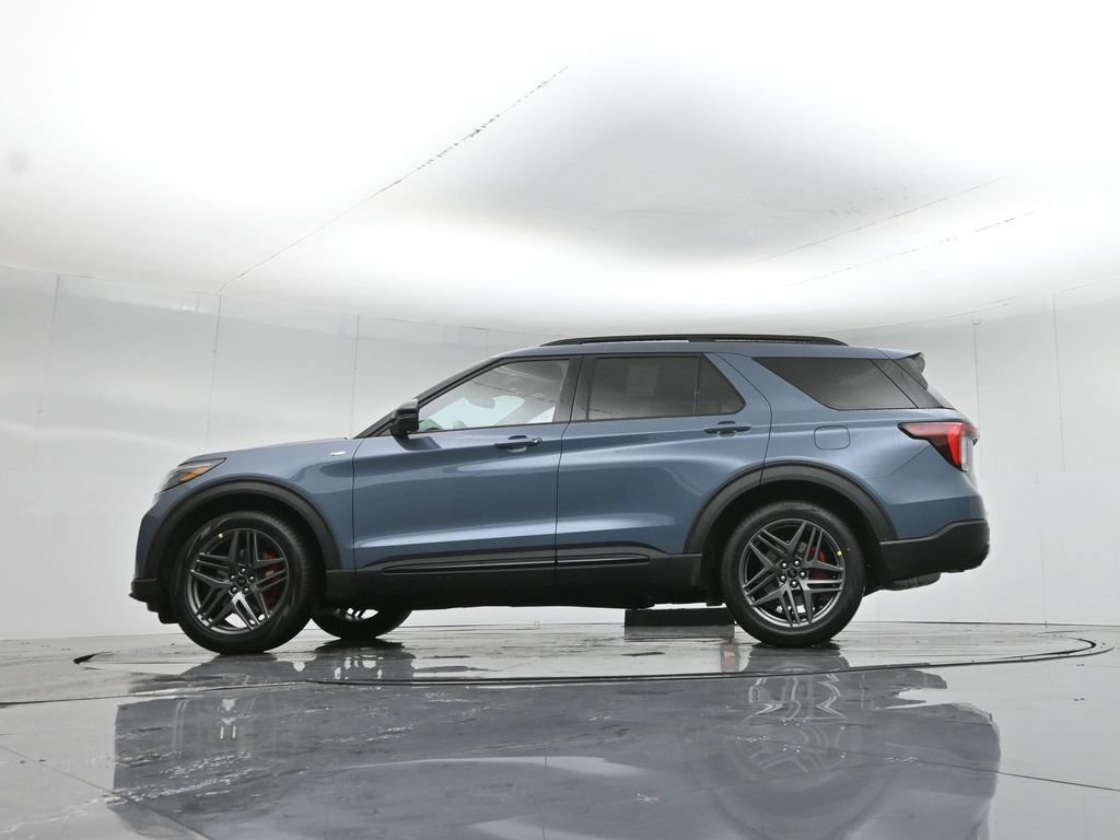 New 2026 Ford Explorer ST-Line w/ ST-Line Street Pack RWD image 52