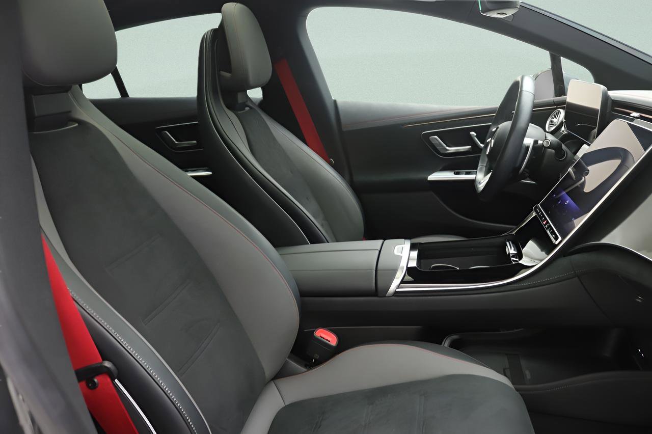 Certified 2023 Mercedes-Benz EQE AMG 4MATIC Sedan image 26