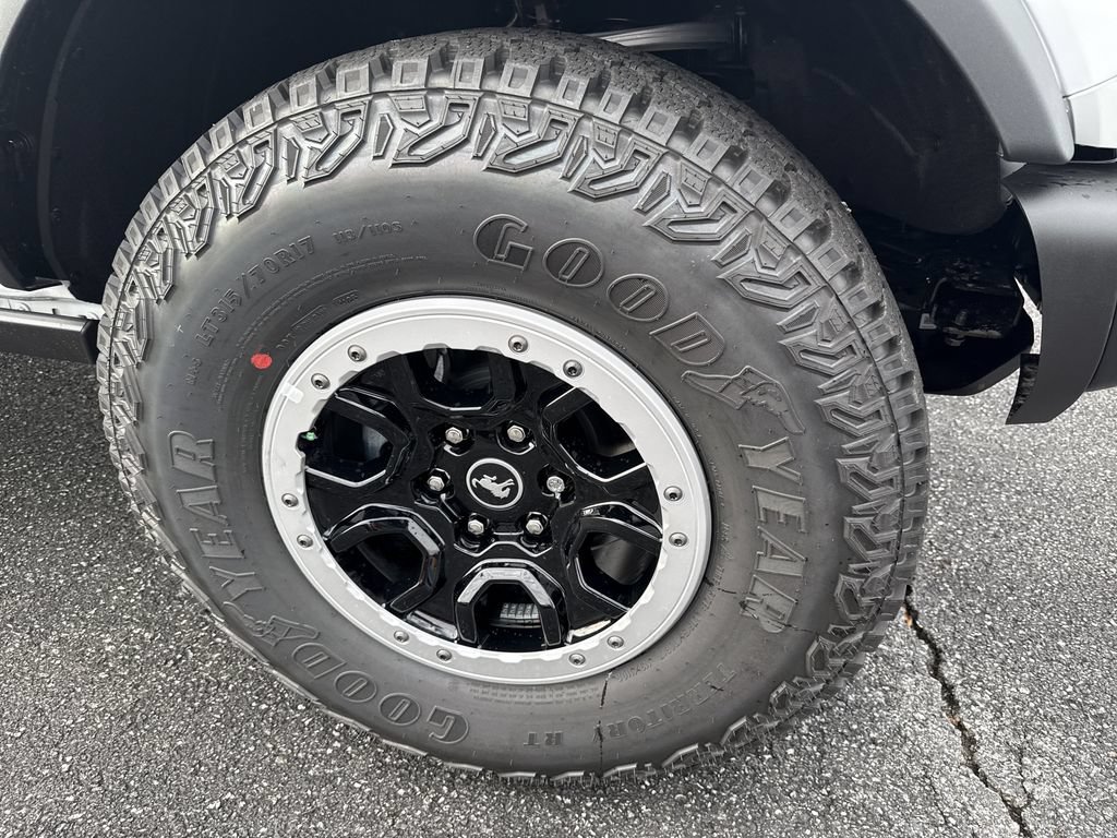 New 2025 Ford Bronco Badlands w/ Sasquatch Package AWD/4WD image 13