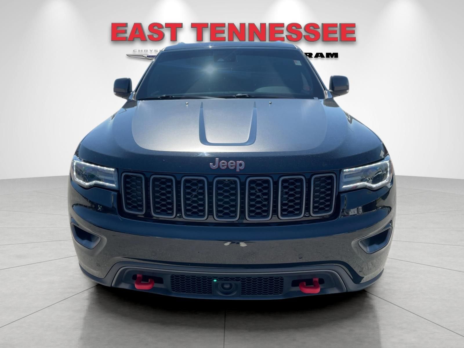 Used 2019 Jeep Grand Cherokee Trailhawk w/ Trailhawk Luxury Group image 9