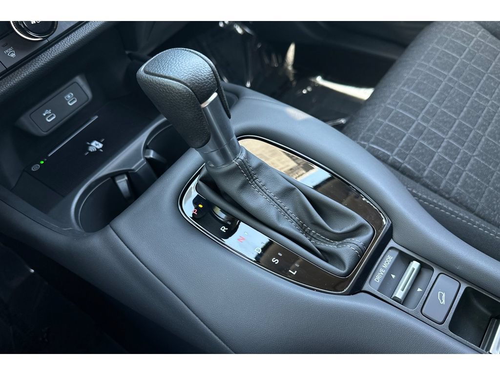 Used 2027 Honda HR-V LX image 34