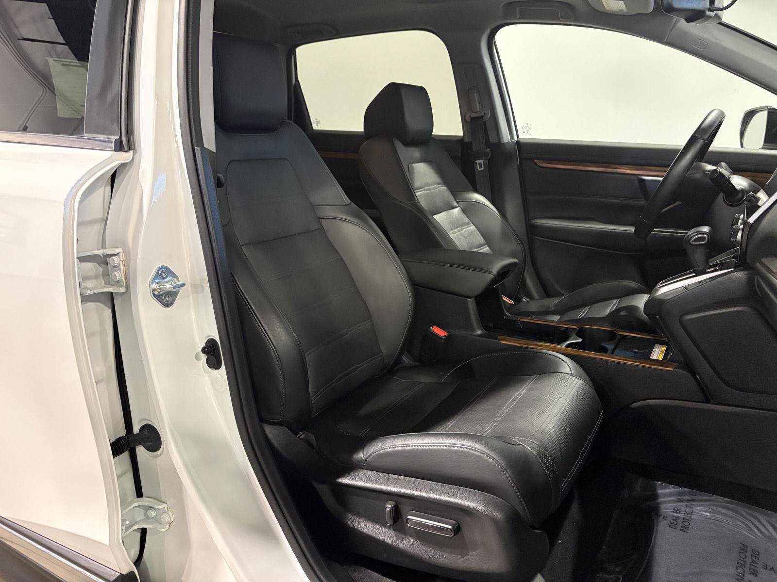 Used 2022 Honda CR-V Touring image 41