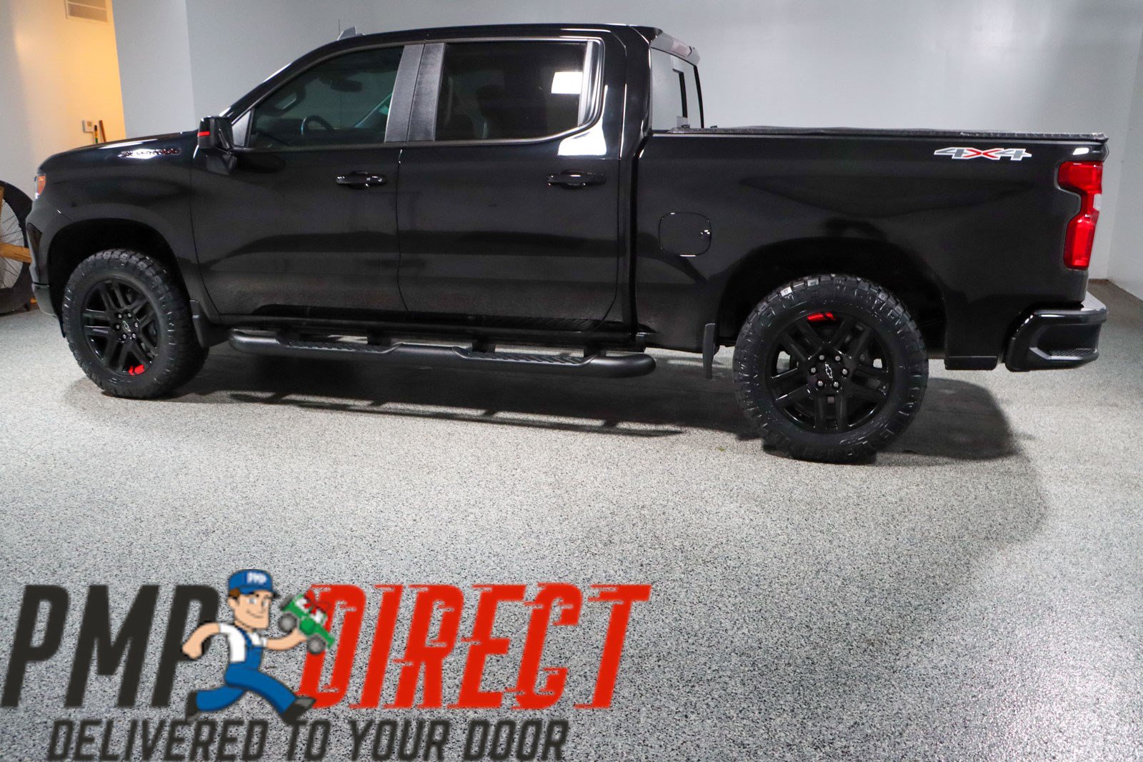 Used 2023 Chevrolet Silverado 1500 RST w/ Redline Edition AWD/4WD image 11