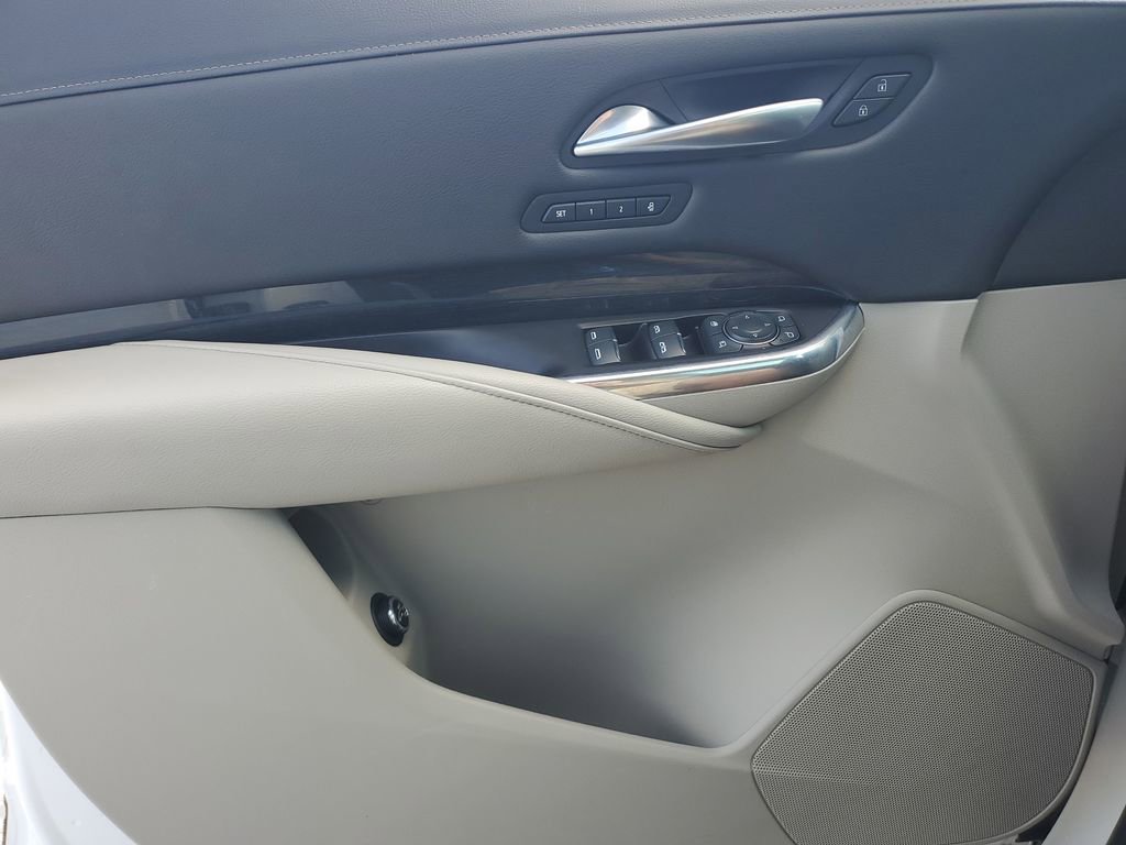 Used 2019 Cadillac XT4 Premium Luxury image 21