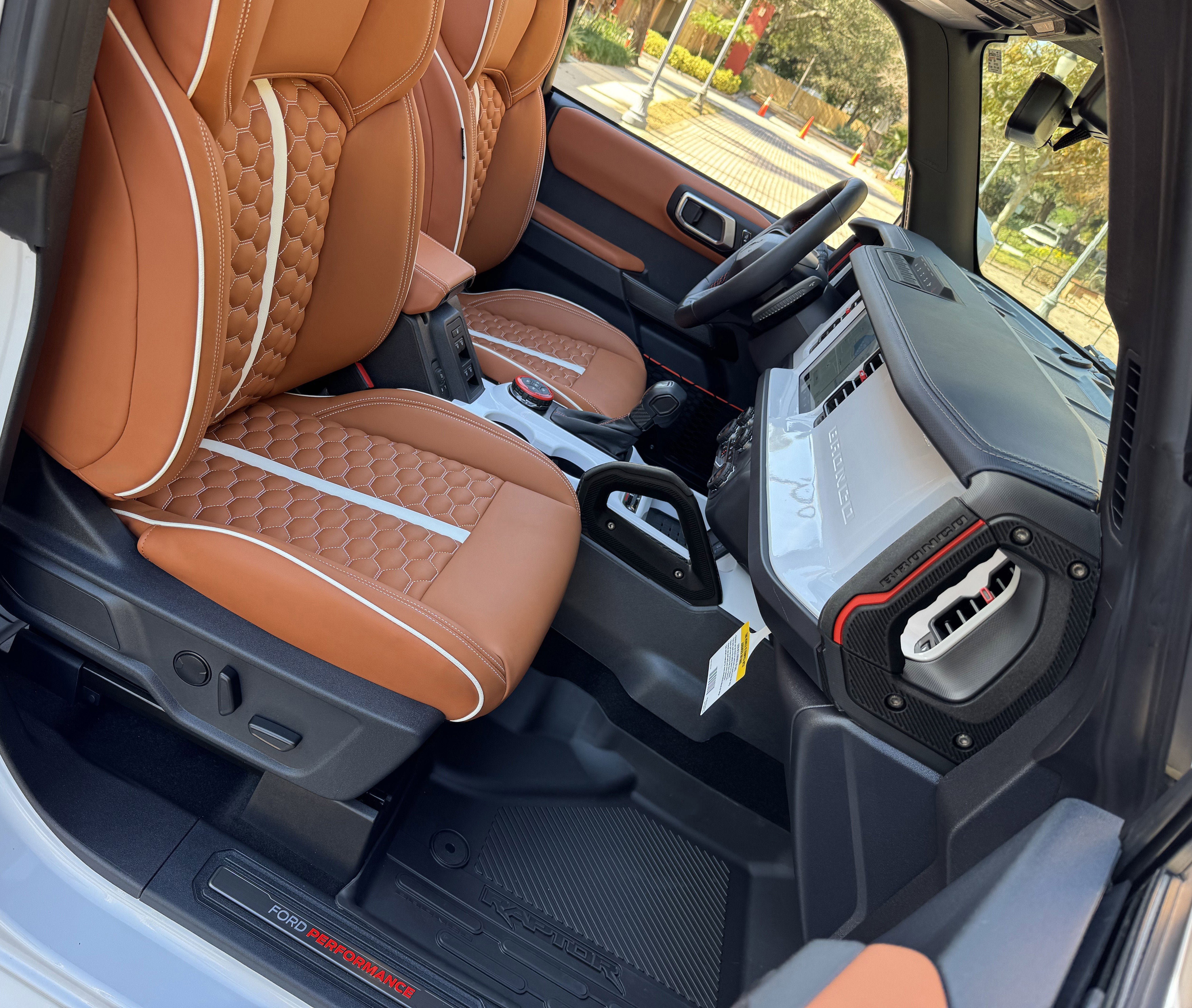 Used 2024 Ford Bronco Raptor image 33