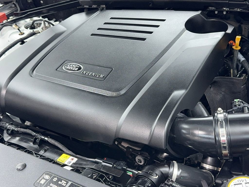 Used 2024 Land Rover Defender 110 S image 60