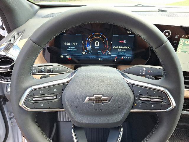 New 2026 Chevrolet Equinox ACTIV w/ Convenience Package III image 7