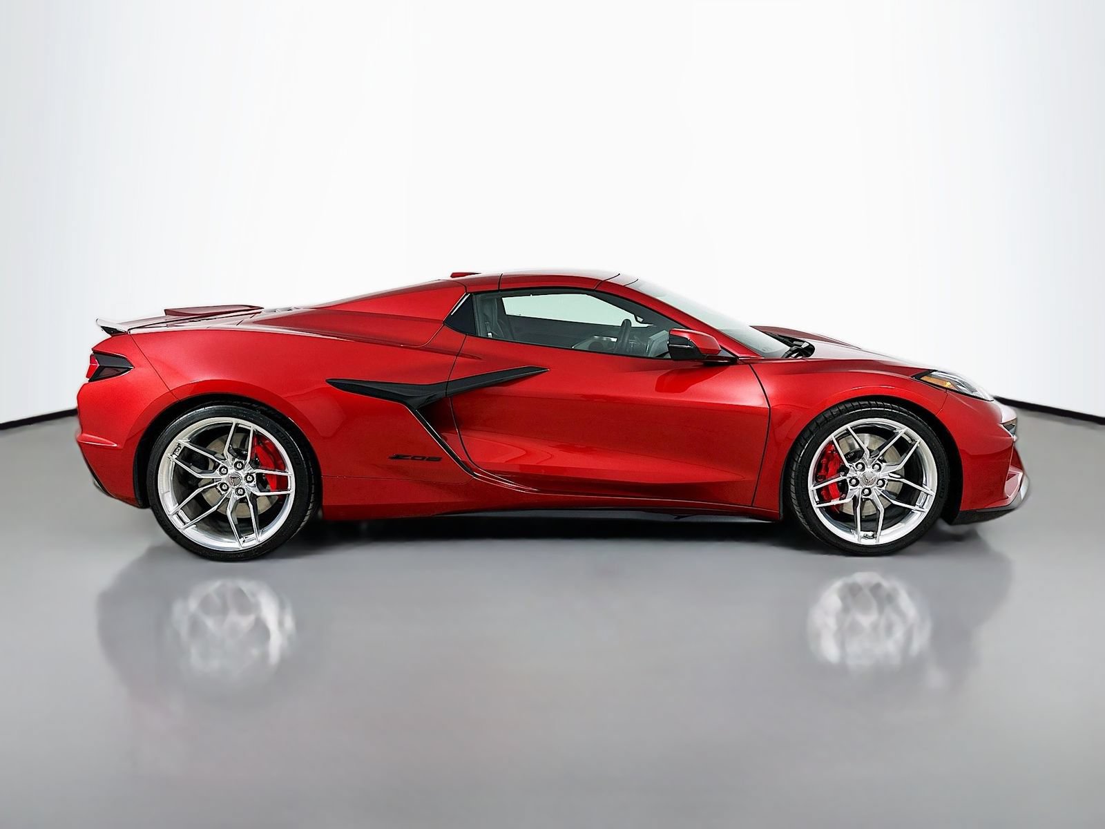 Used 2026 Chevrolet Corvette Z06 w/ Battery Protection Package RWD image 4