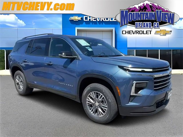 New 2026 Chevrolet Traverse LT w/ LPO, Floor Liner Package image 1