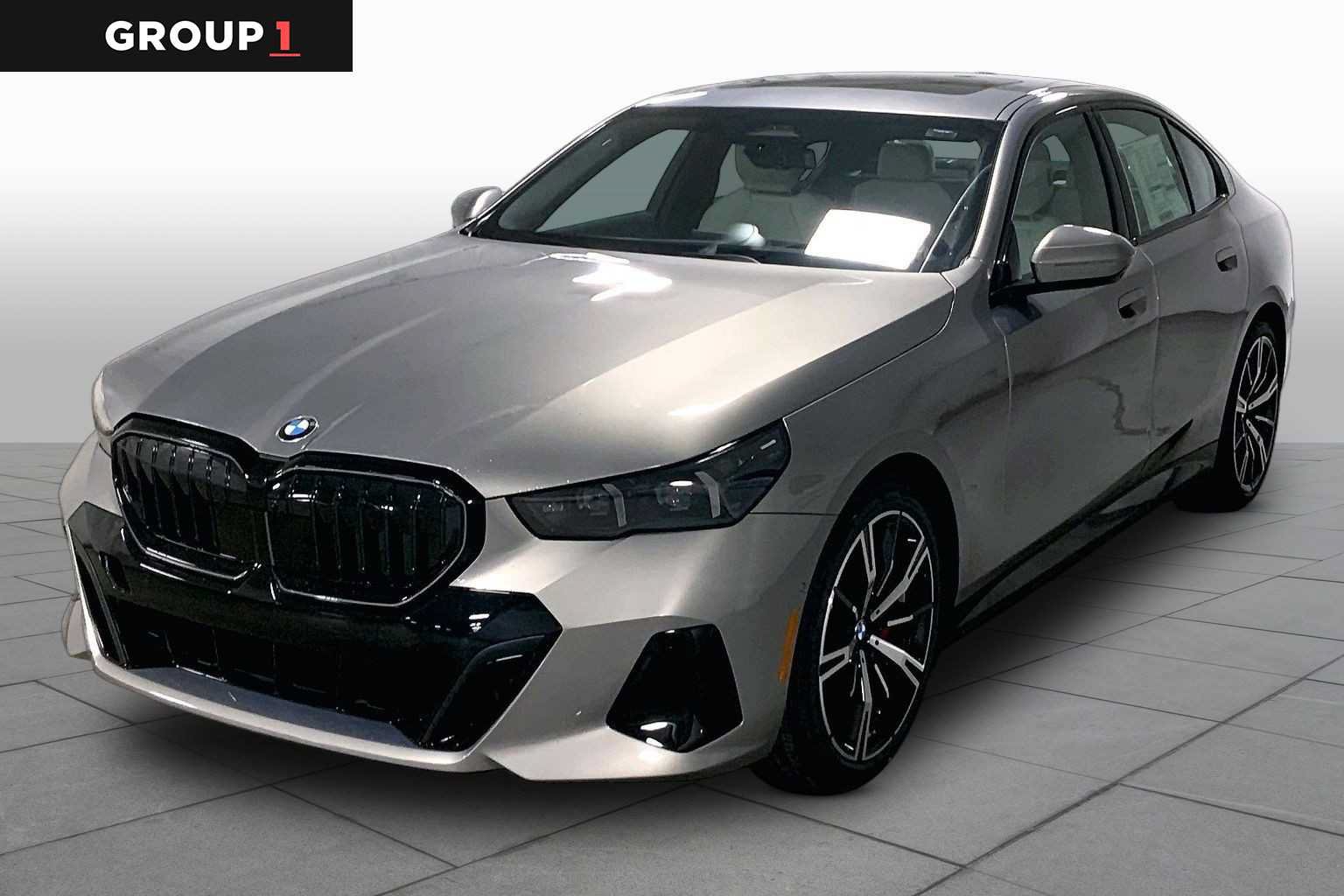 New 2027 BMW 530i xDrive w/ M Sport Package
