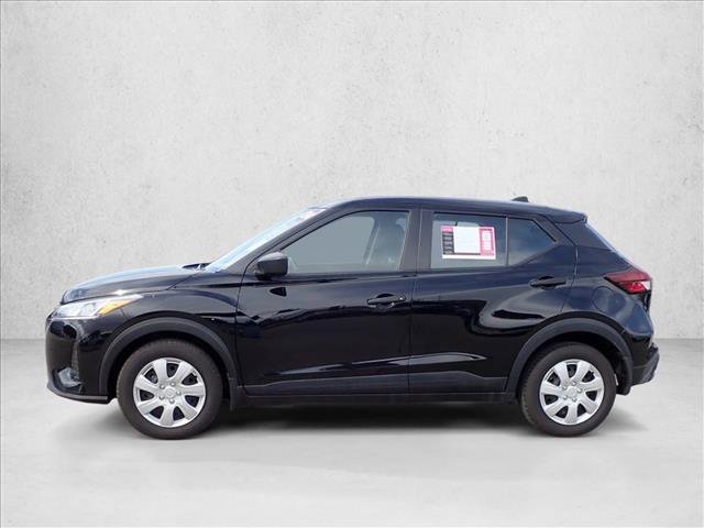 Used 2024 Nissan Kicks S FWD image 2