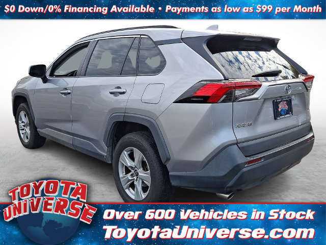 Used 2021 Toyota RAV4 XLE FWD image 4