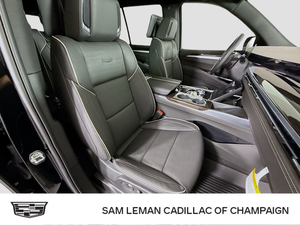 New 2026 Cadillac Escalade Luxury w/ Touring Package image 32