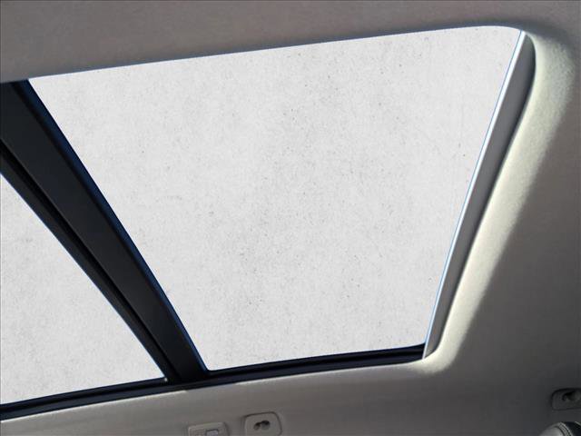 New 2026 Volvo XC40 B5 Ultra w/ Climate Package image 18