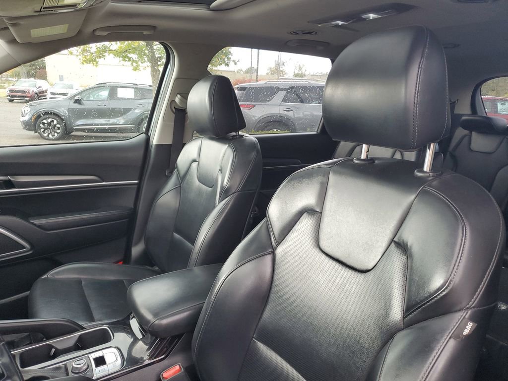 Used 2020 Kia Telluride S image 11