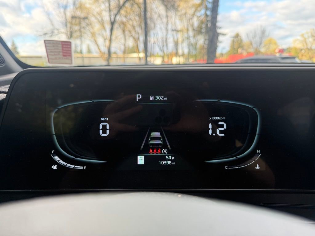 Used 2025 Kia Sportage X-Line image 17