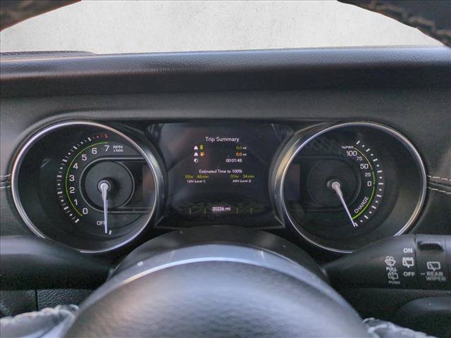 Used 2021 Jeep Wrangler Unlimited Sahara w/ Cold Weather Group AWD/4WD image 11