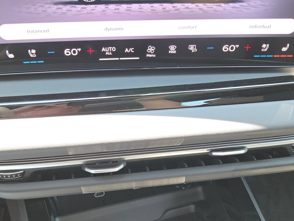 New 2026 Audi A6 Premium Plus AWD/4WD image 32