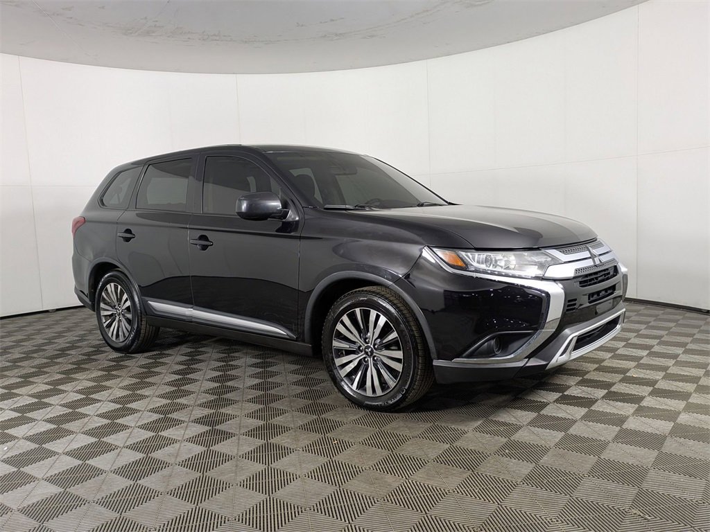 Used 2019 Mitsubishi Outlander ES image 7