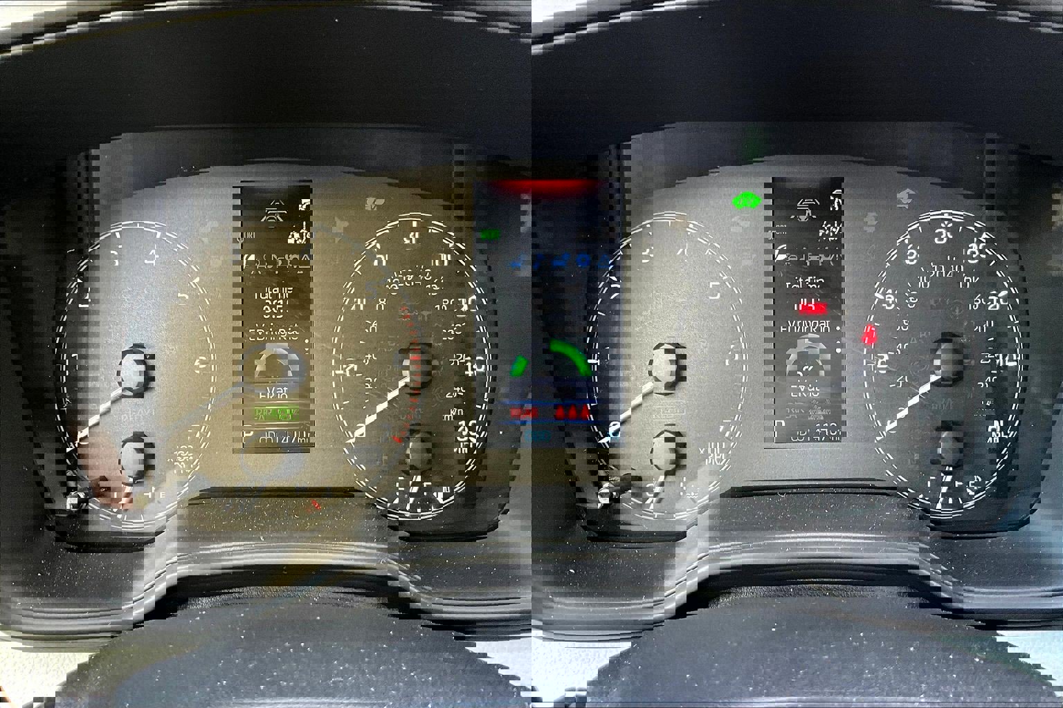 Used 2025 Toyota Corolla SE image 19