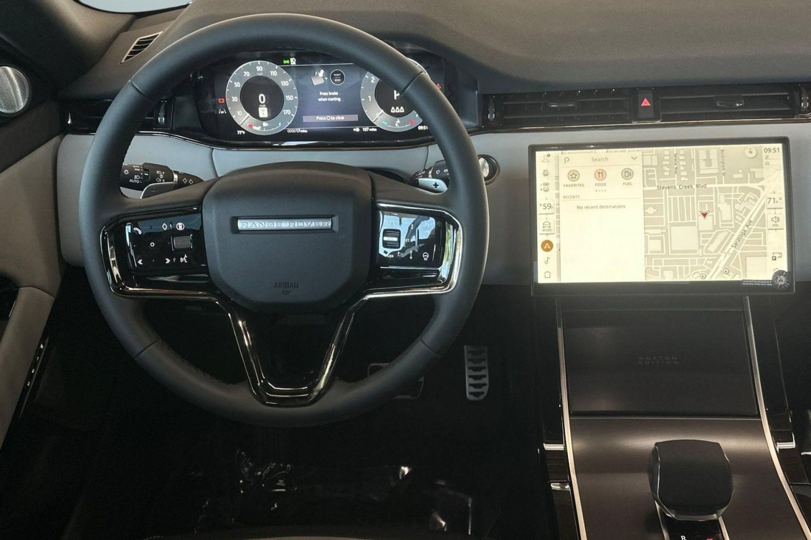 New 2026 Land Rover Range Rover Evoque Hoxton AWD/4WD image 13