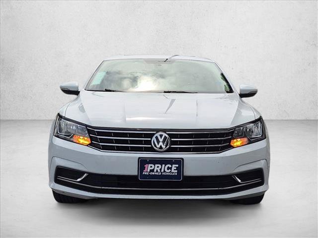 Used 2017 Volkswagen Passat 1.8T SE FWD video 2