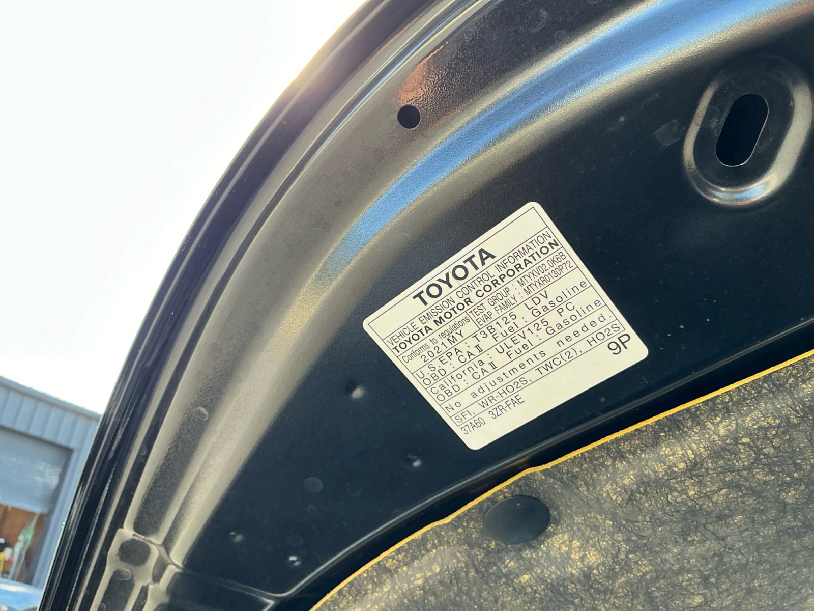 Used 2021 Toyota C-HR LE image 24