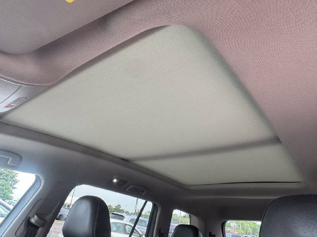 Used 2021 Volkswagen Atlas SEL AWD/4WD image 16