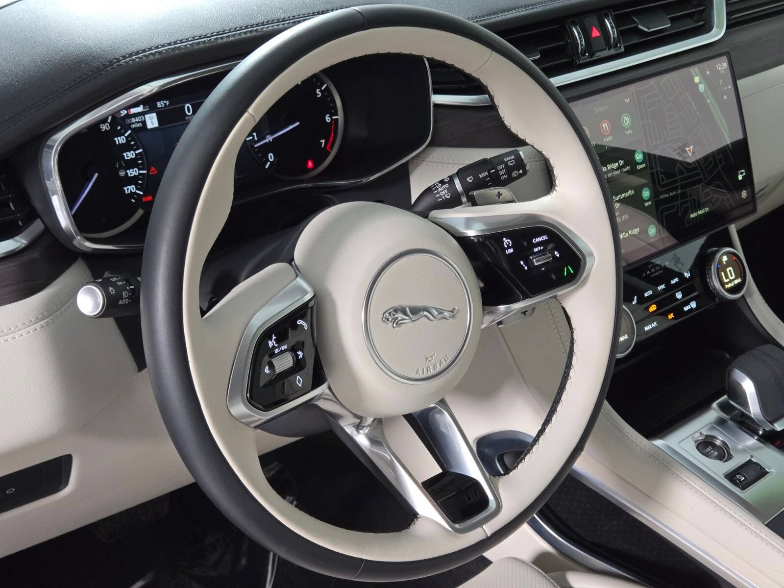 Used 2023 Jaguar F-PACE S AWD/4WD image 22