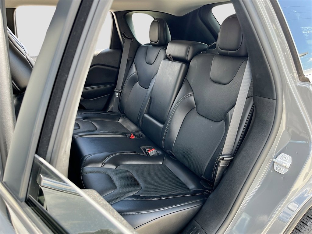 Certified 2021 Jeep Cherokee Latitude Lux image 22