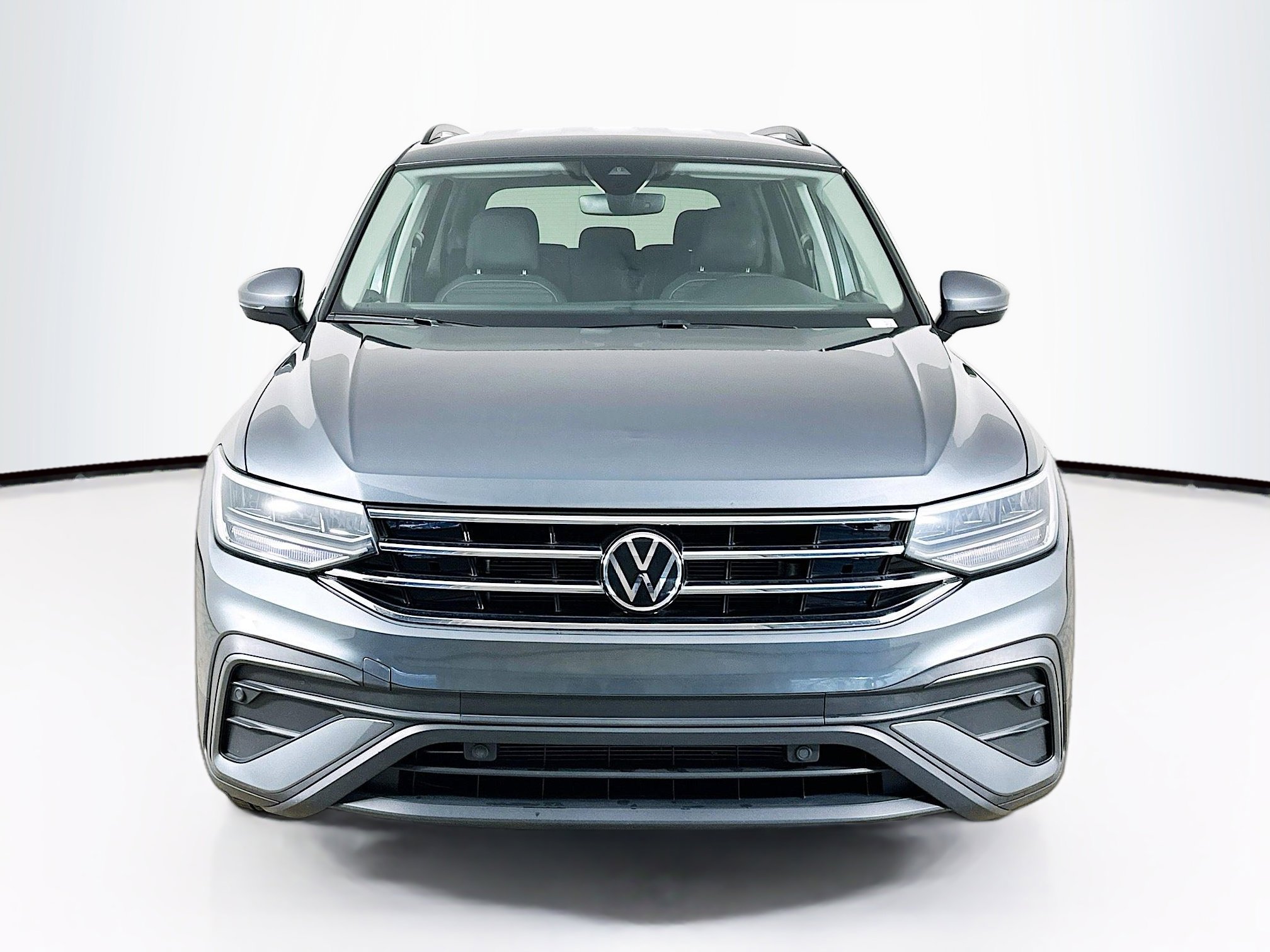 Used 2023 Volkswagen Tiguan S w/ Driver Assistance Package image 2