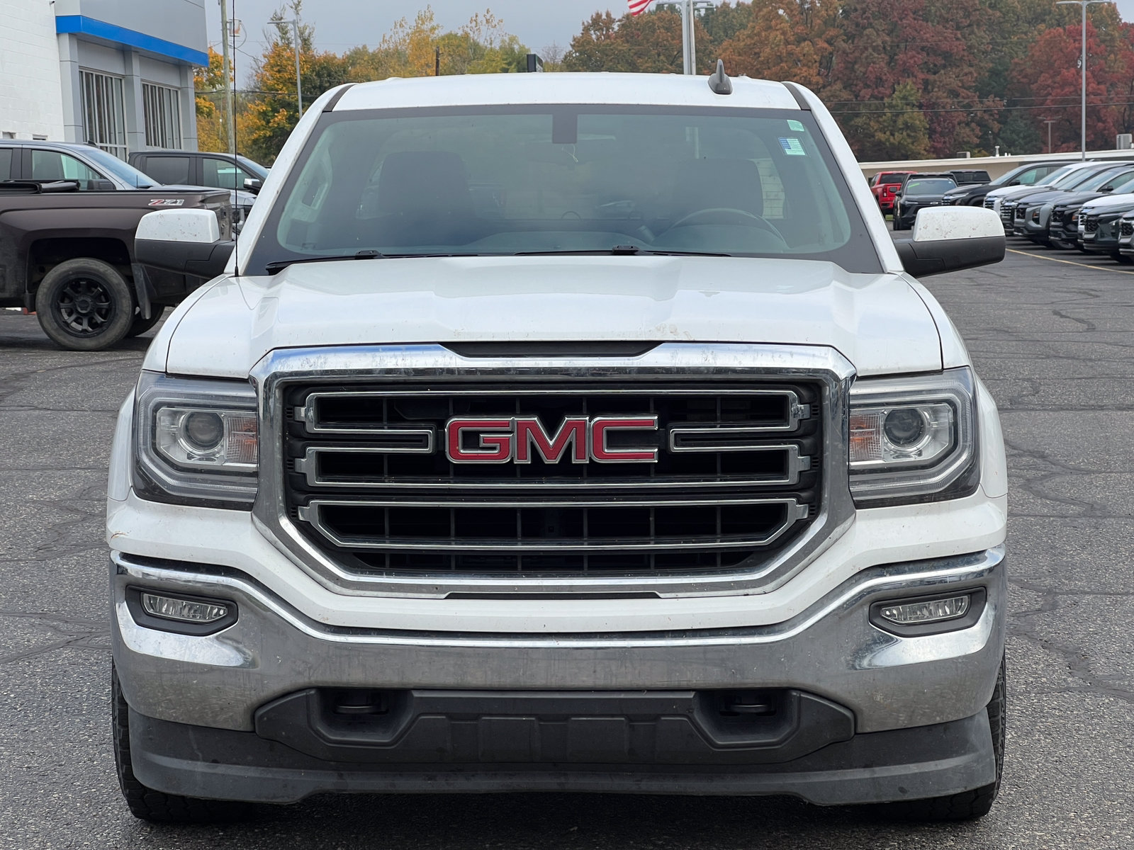 Used 2019 GMC Sierra 1500 SLE w/ SLE Value Package AWD/4WD image 13