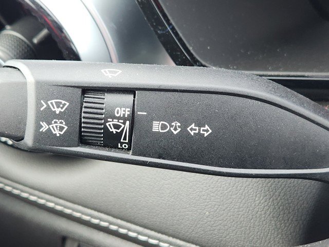 Used 2024 Chevrolet Colorado LT w/ LT Convenience Package II image 34