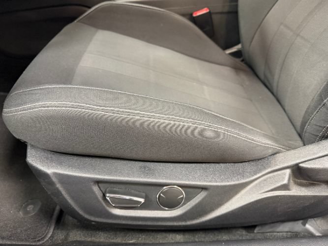 Used 2018 Ford Mustang GT w/ GT Performance Package RWD image 11