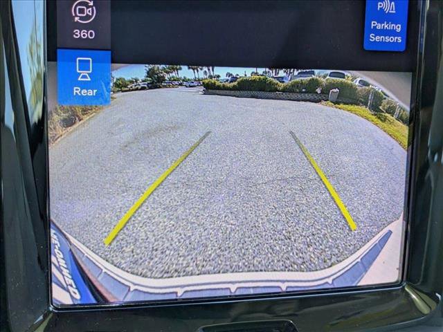 Used 2022 Volvo XC60 T8 Inscription w/ Advanced Package image 13