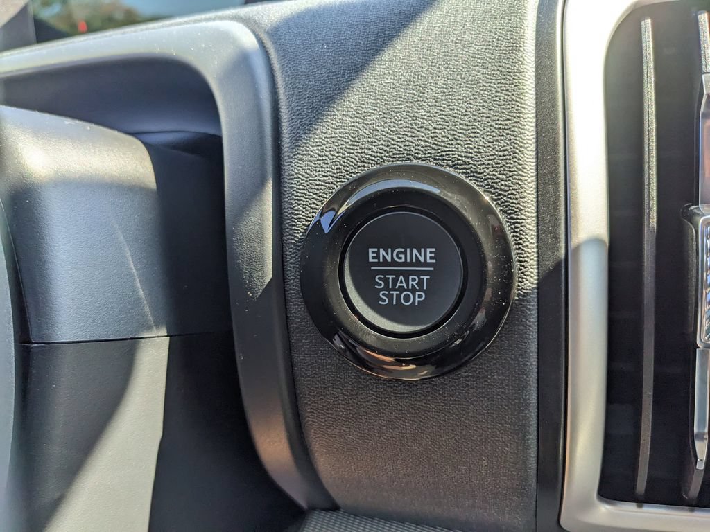 New 2025 Ford Expedition Max Active RWD image 23