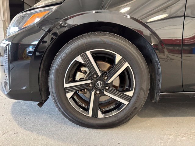 Used 2024 Nissan Sentra SV FWD image 29