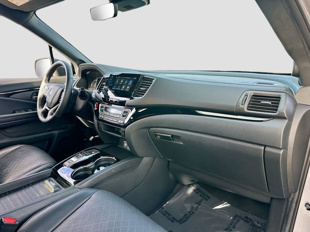 Used 2020 Honda Passport Touring image 29