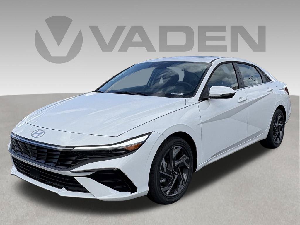 New 2026 Hyundai Elantra SE