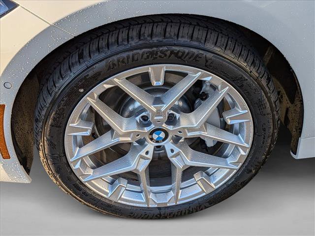 Used 2026 BMW 330i Sedan w/ Premium Package image 9