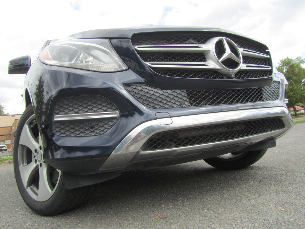 Used 2016 Mercedes-Benz GLE 350 w/ Premium Package image 1