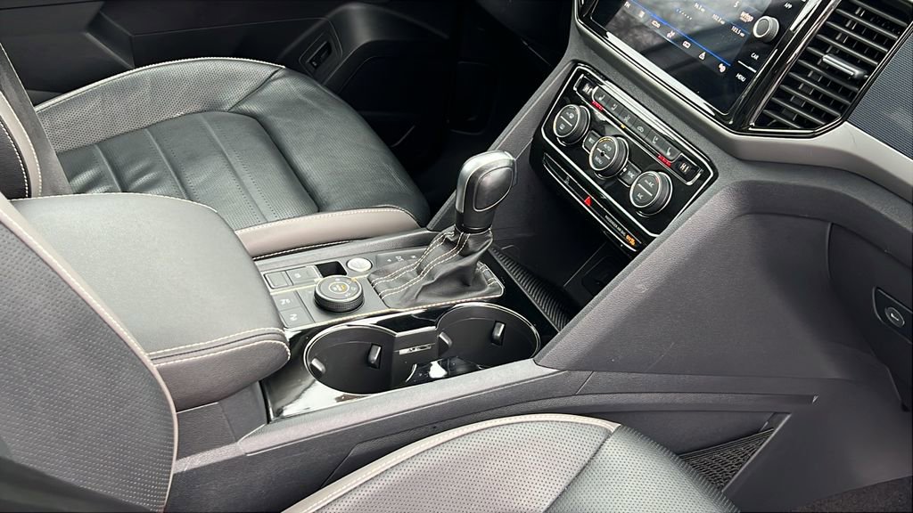 Certified 2023 Volkswagen Atlas SEL Premium image 22