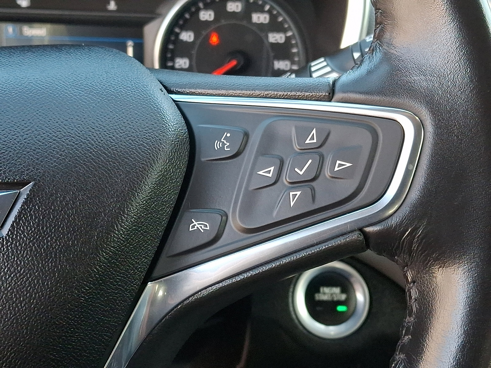 Used 2019 Chevrolet Equinox LT AWD/4WD image 24