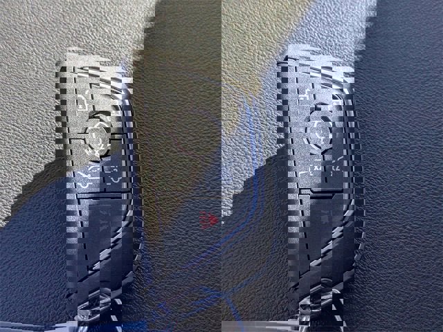 New 2025 Cadillac Escalade IQ Luxury 1 w/ Smart Trailering package image 34