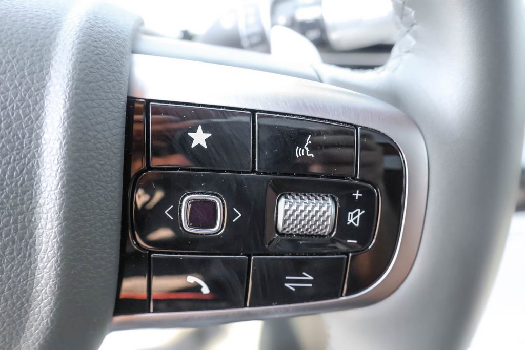 Used 2025 Genesis GV80 2.5T Advanced image 26