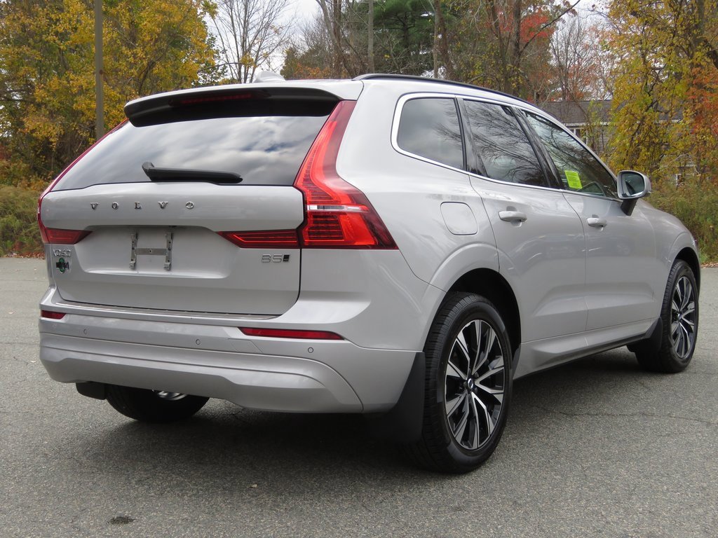 Used 2023 Volvo XC60 B5 Core w/ Climate Package image 6