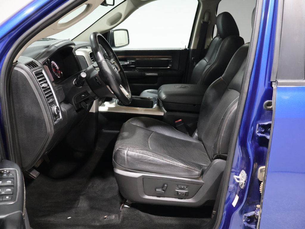 Used 2015 RAM 1500 Laramie w/ Convenience Group AWD/4WD image 13