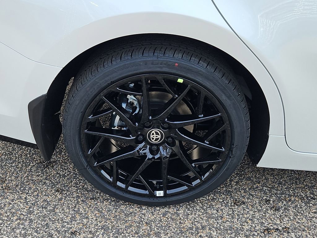 New 2026 Toyota Camry Hybrid image 5