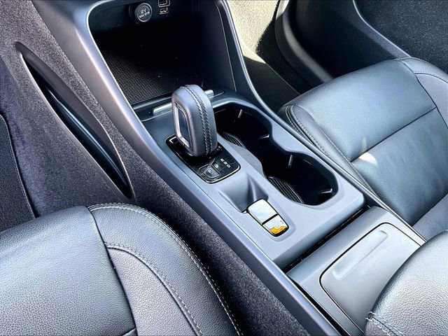 Used 2021 Volvo XC40 T5 Momentum w/ Premium Package image 20