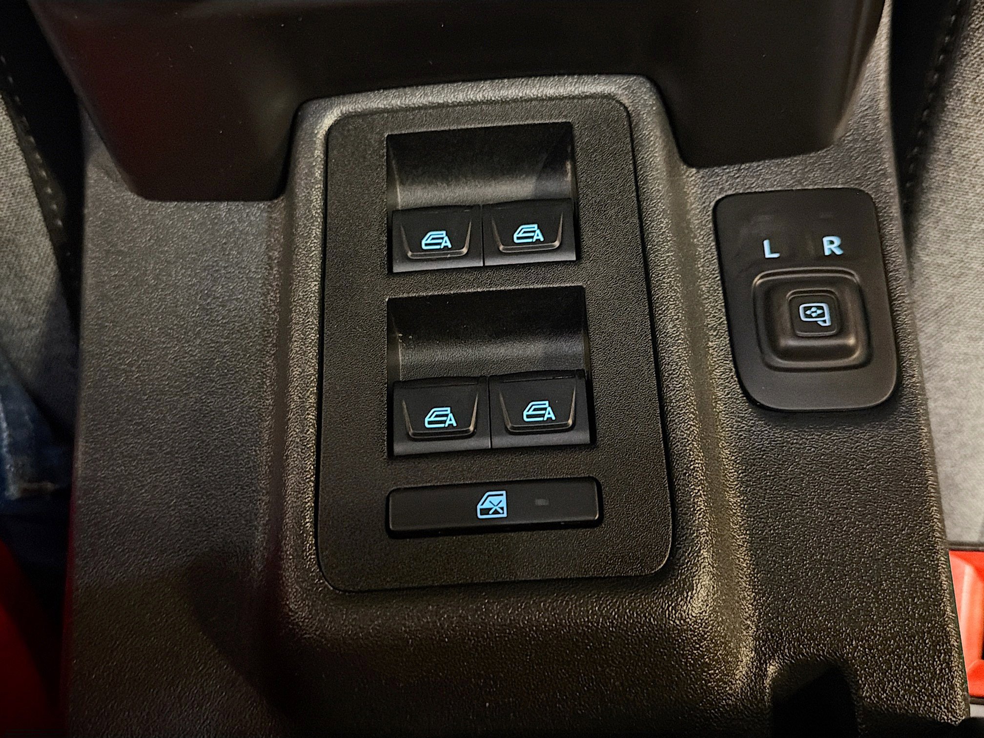Used 2025 Ford Bronco Big Bend AWD/4WD image 35